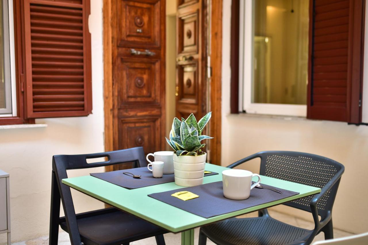 Paolina Boutique Apartment Рим Екстериор снимка
